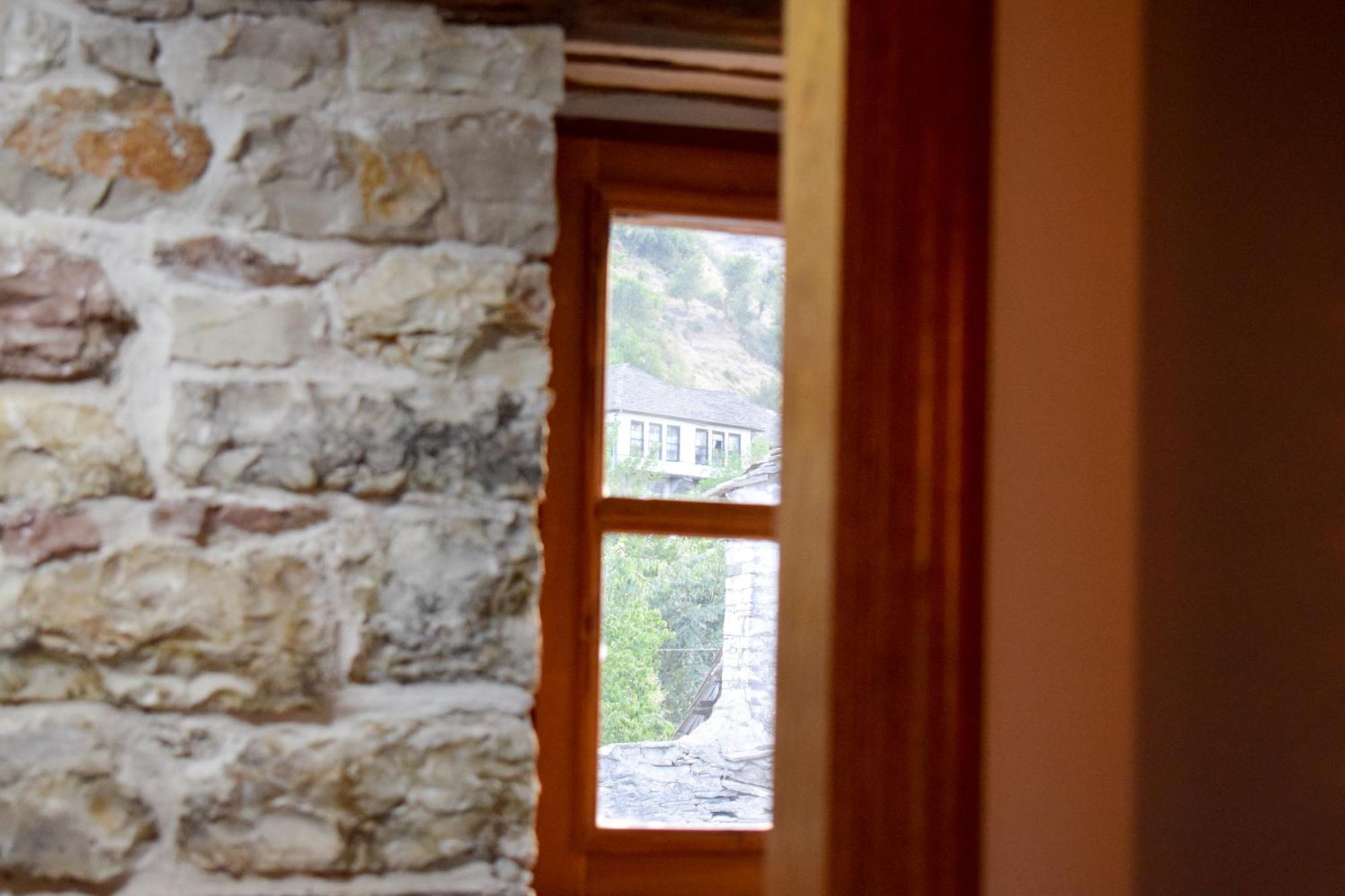 Aqueduct Inn Gjirokastër Exterior foto