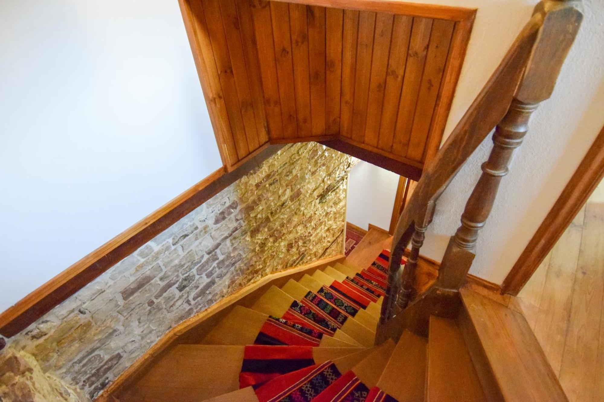 Aqueduct Inn Gjirokastër Exterior foto